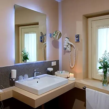 Hotel Corte Borromeo