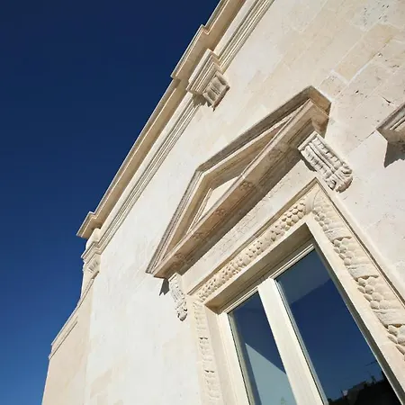 Отель Corte Borromeo